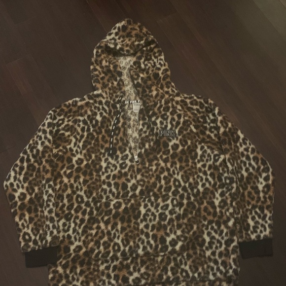 Victoria Secret leopard size Large - Picture 6 of 6